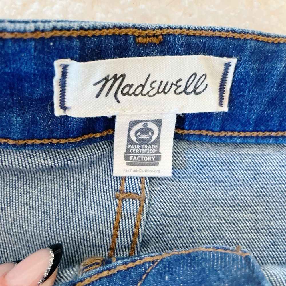 Madewell, curvy Emmett wide leg dark stretch jeans size 26 - Picture 10 of 10